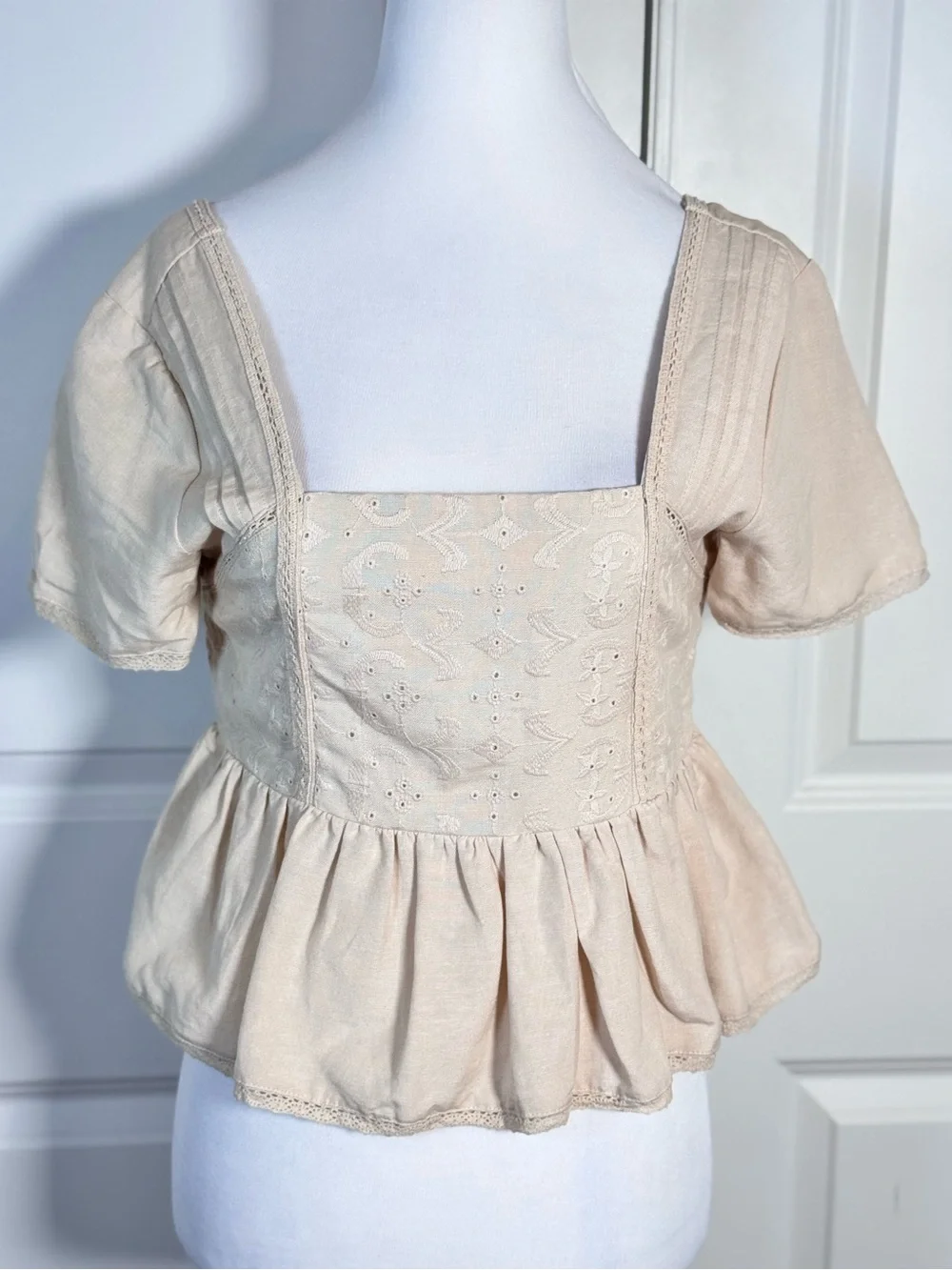 Cream Linen Blend Eyelet Peplum Top S Square Neck Cottagecore Coquette Prairie